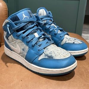 Nike Air Jordan boys size 6.5.